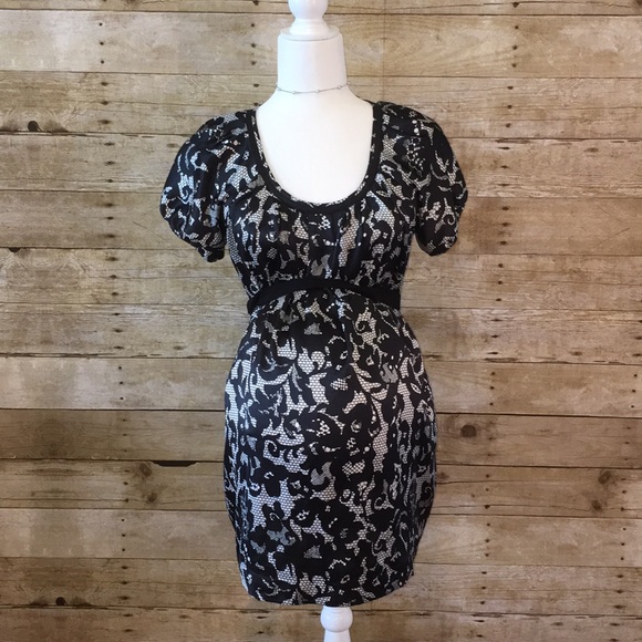 Motherhood Maternity Tops - 💖HOST PICK💖 Motherhood Maternity Blouse Size SM